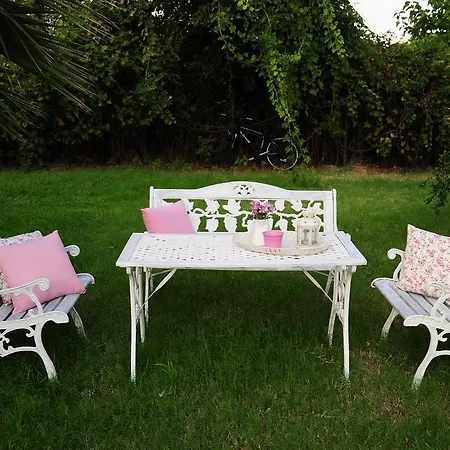 ベッド・アンド・ブレックファスト Mercan 2*