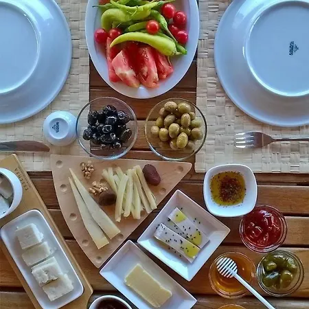 Mercan Alojamento de Acomodação e Pequeno-almoço 2*